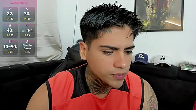 sweetlatinoboy online show from March 26, 11:16 am