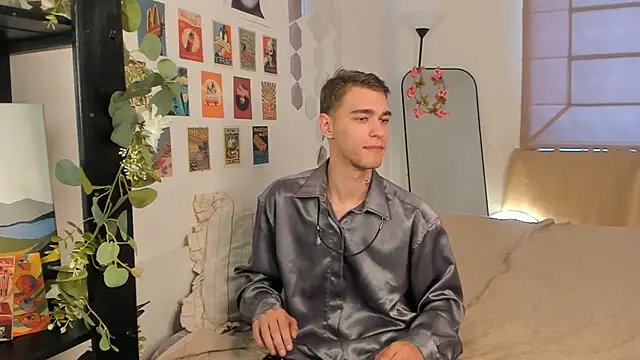 Shadow blink online show from March 23, 12:09 pm