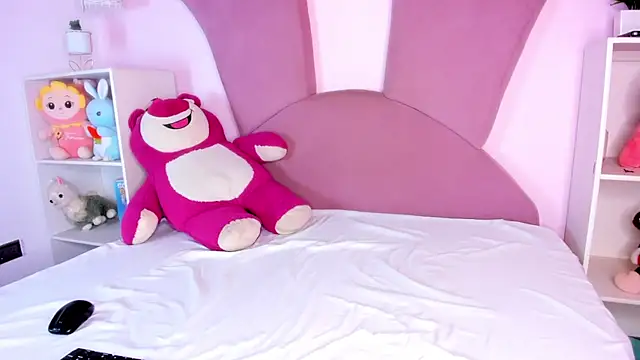 Keita Moon online show from March 24, 11:59 am