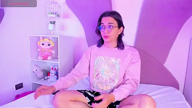 Keita Moon online show from April 1, 12:06 pm