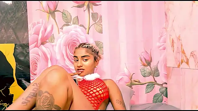 indian barbie online show from April 4, 8:28 pm