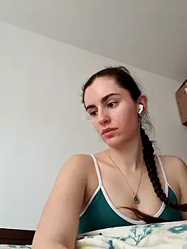 starlight mo online show from April 8, 3:45 pm