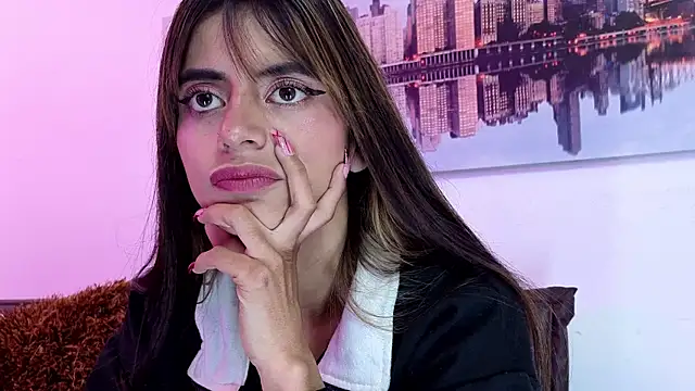 Sofy Durand online show from April 1, 12:06 pm