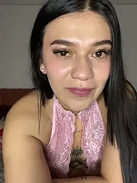 chloe evans0 online show from April 8, 2:44 am