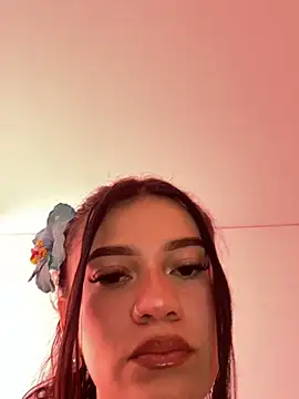 chloe evans0 online show from April 12, 8:47 pm