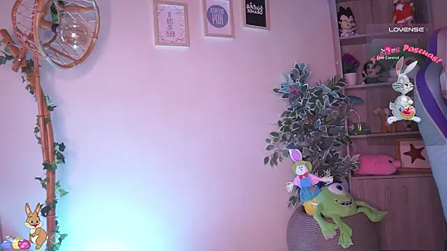 Megan Starling online show from April 6, 5:58 pm