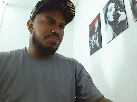 Alessandro Hamed online show from March 19, 1:15 pm