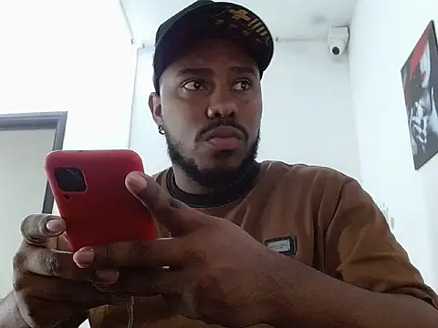 Alessandro Hamed online show from March 21, 1:37 pm