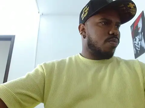 Alessandro Hamed online show from March 27, 1:33 pm