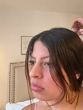 shy-vibes online show from April 14, 7:53 pm