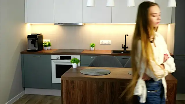 HermaFrain online show from April 8, 8:09 pm