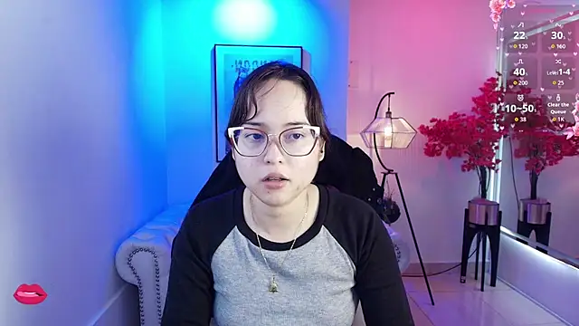 Shady bug online show from April 7, 7:47 pm