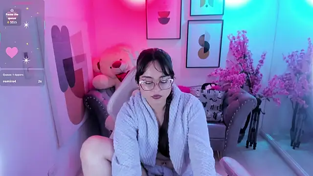 Shady bug online show from April 10, 5:45 am