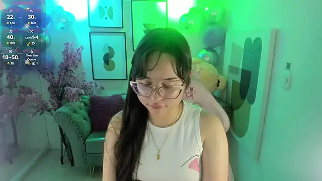 Shady bug online show from April 13, 7:52 pm