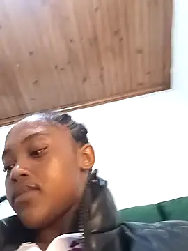 GoodinbedAfrican4 online show from April 12, 6:57 pm