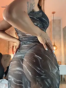 SERENAA   online show from April 9, 3:39 am