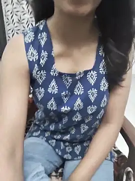 Snapshot of myra77 chatting on May 17, 12:56 pm myra77 online show from May 17, 12:56 pm