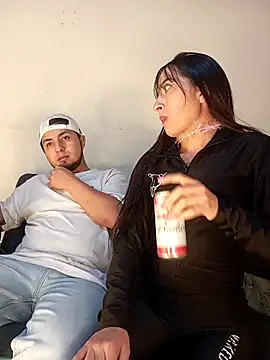 Wild-lovers18 online show from April 8, 4:01 am