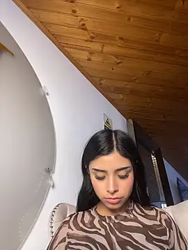 Shalom pink18 online show from April 16, 9:39 pm