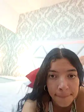 AlexaGiraud online show from March 18, 3:04 pm