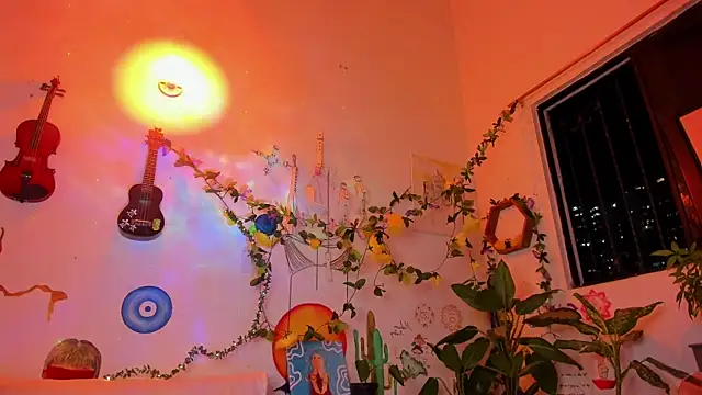 AuroraWishes online show from July 14, 2:05 am