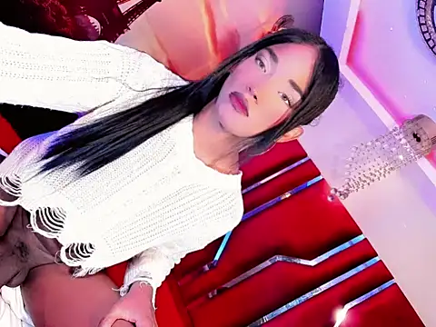 Paola Delfino online show from April 7, 10:59 am