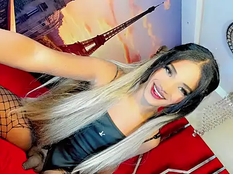 Paola Delfino online show from April 10, 10:53 am