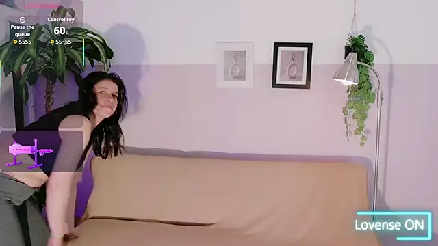 Zara Fire online show from March 30, 8:54 pm