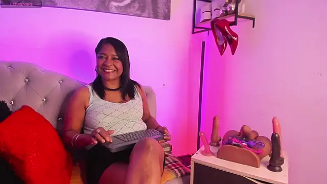 Miia Blace online show from April 15, 12:01 pm