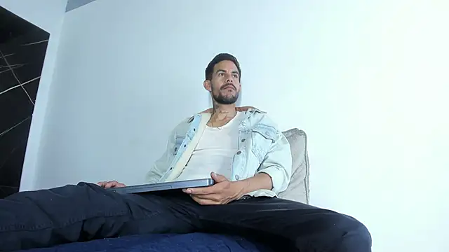 Leo Vesper online show from April 9, 11:48 am