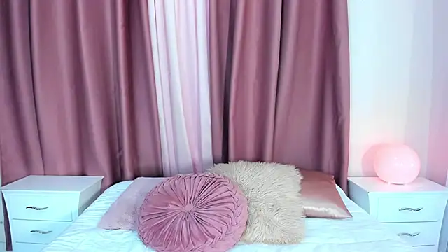 sweet aura31 online show from March 26, 8:03 pm