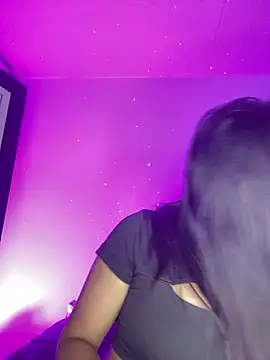 Maddy 4x online show from March 25, 4:18 am