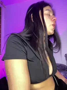 Maddy 4x online show from April 2, 9:29 am