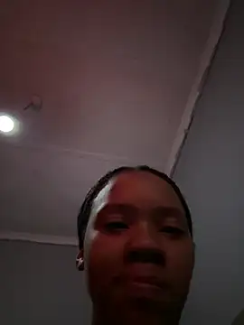 Staceee online show from April 15, 11:06 am