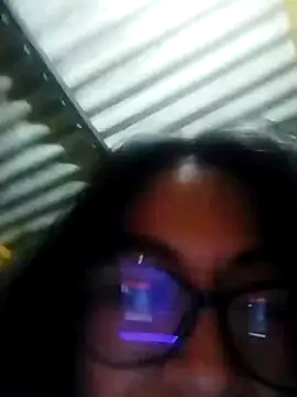 LatinSquirtBaby online show from June 7, 2:37 am