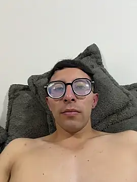 LeonBlazze online show from April 10, 3:56 am