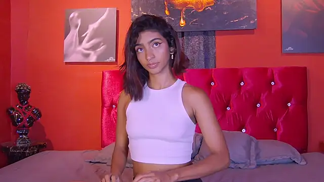 Hottie Veronica online show from April 16, 8:09 pm