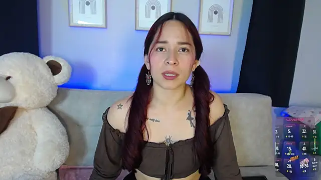 Venus Red 69 online show from March 20, 9:19 pm