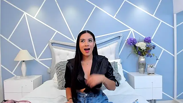 EmmaFosther online show from July 11, 11:24 am