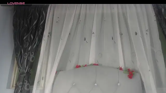 Snapshot of Victoria_Founta1 chatting on June 11, 10:08 pm Victoria Founta1 online show from June 11, 10:08 pm