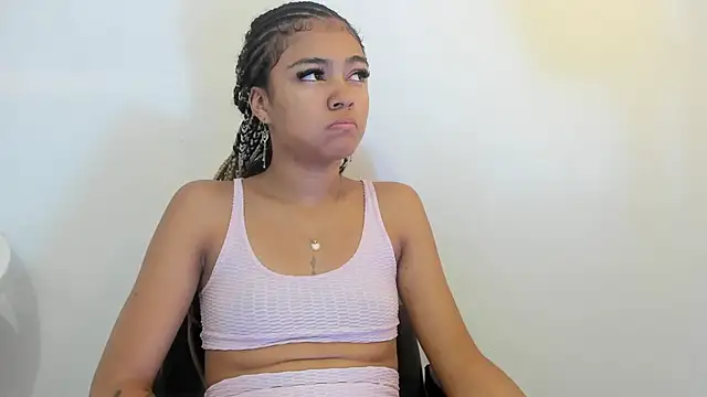 Alaia2 online show from April 7, 11:54 am