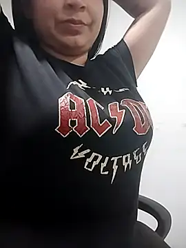 LilasBoobs online show from April 8, 11:48 pm