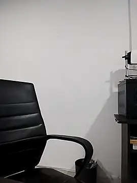 LilasBoobs online show from April 11, 2:05 am