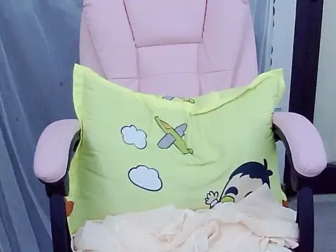 Kathy Hornyyy online show from March 31, 1:18 am