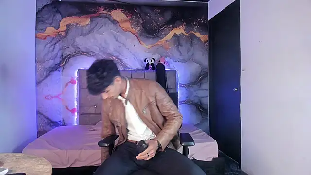 MaxiimoRomano  online show from April 16, 2:07 pm