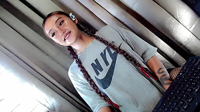 Jessicasfantasy online show from April 10, 1:55 am