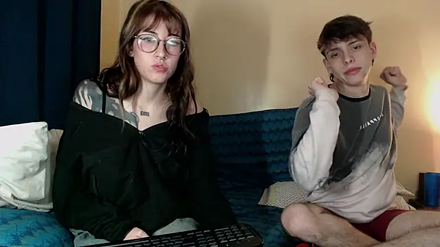 Snapshot of xxcodyxx666_ chatting on June 18, 9:14 am xxcodyxx666 online show from June 18, 9:14 am