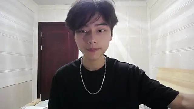 XX-XIUXIU online show from April 26, 12:47 pm