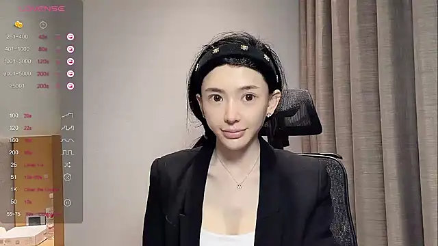 kiki-12 online show from April 10, 11:42 pm