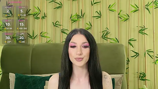 EllieJules online show from April 9, 4:01 am